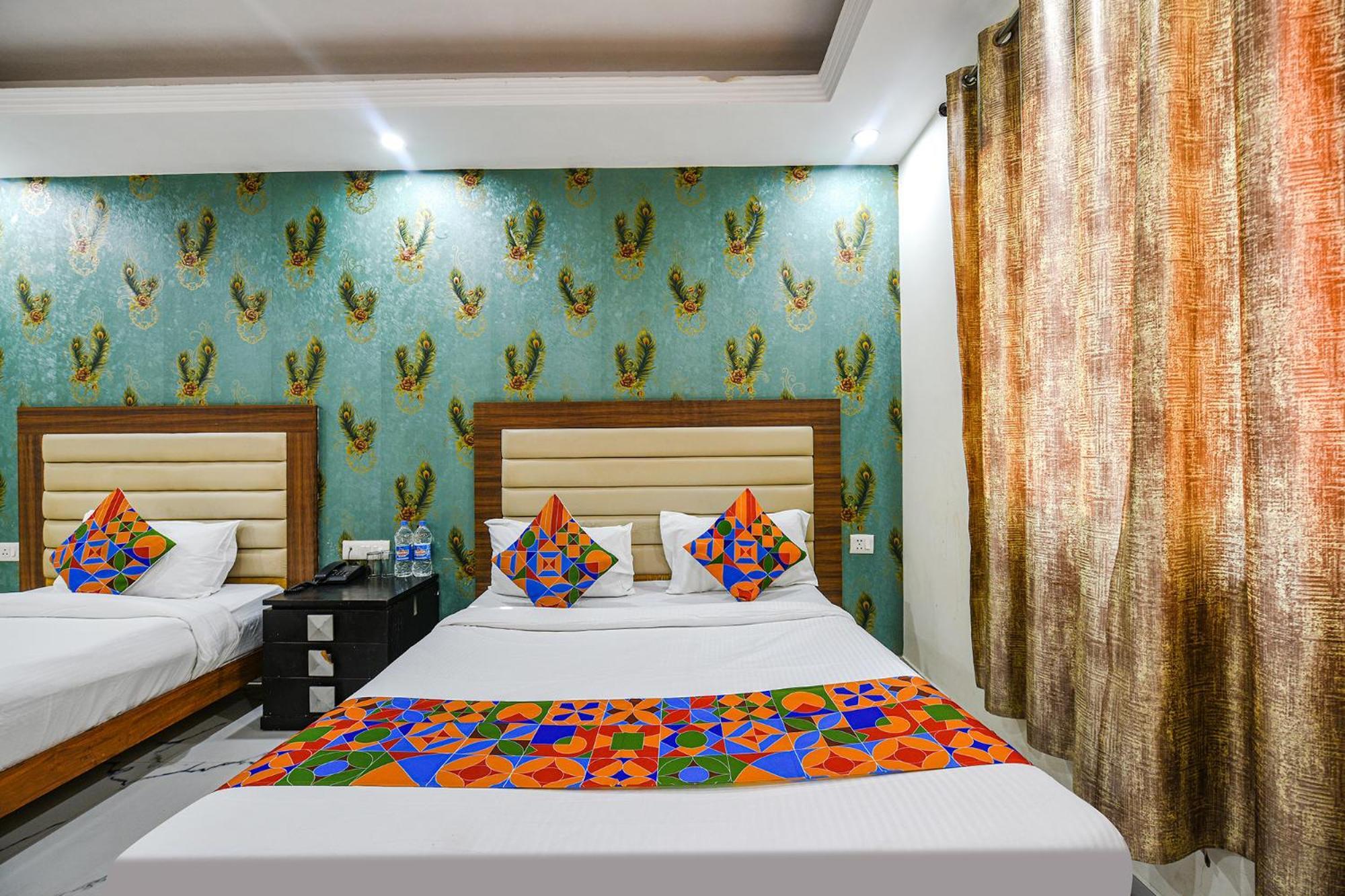 Fabexpress Shanti Stay New Delhi Exterior photo